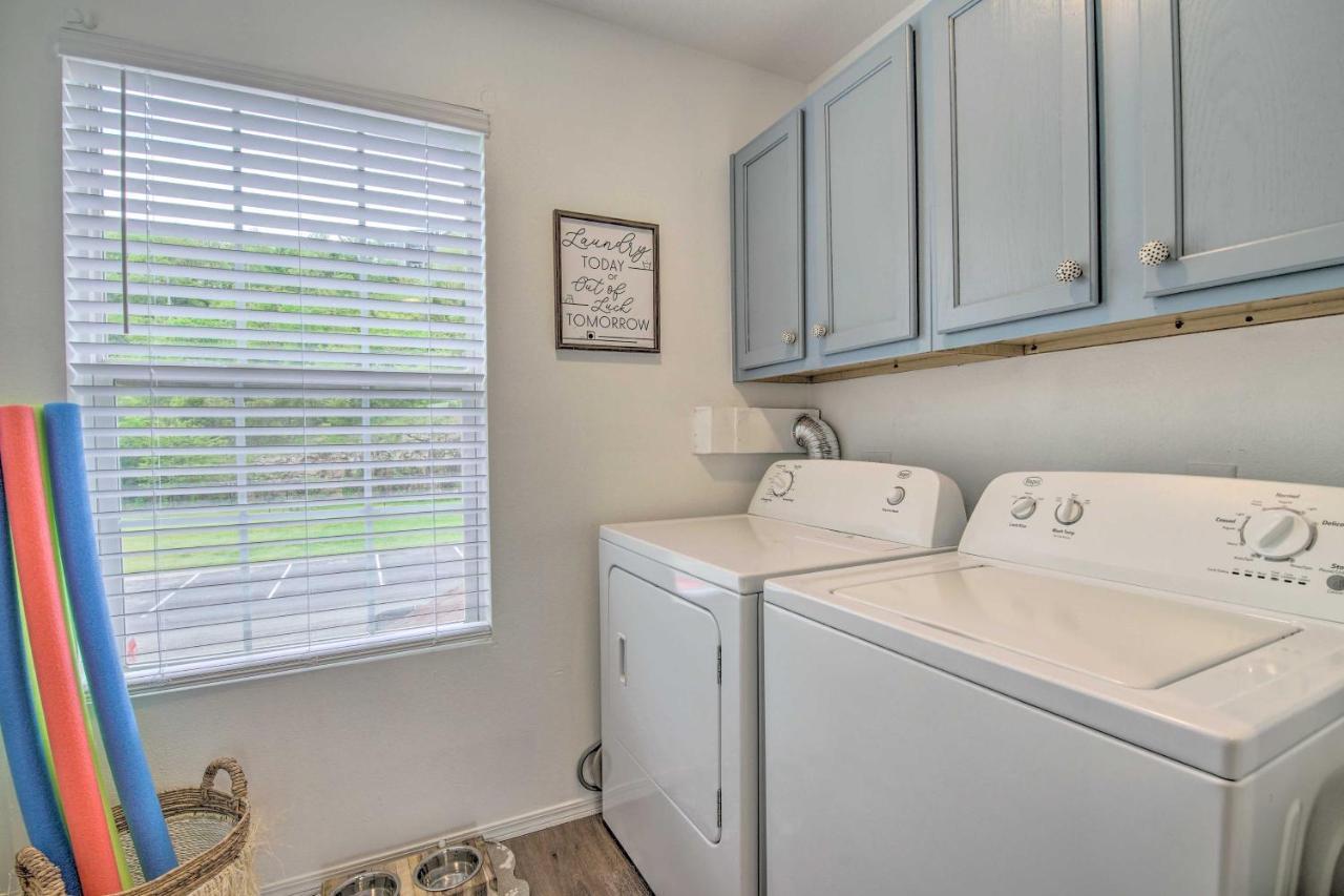 Cozy Branson Retreat With Balcony, 2 Mi To 76 Strip Apartment Екстериор снимка